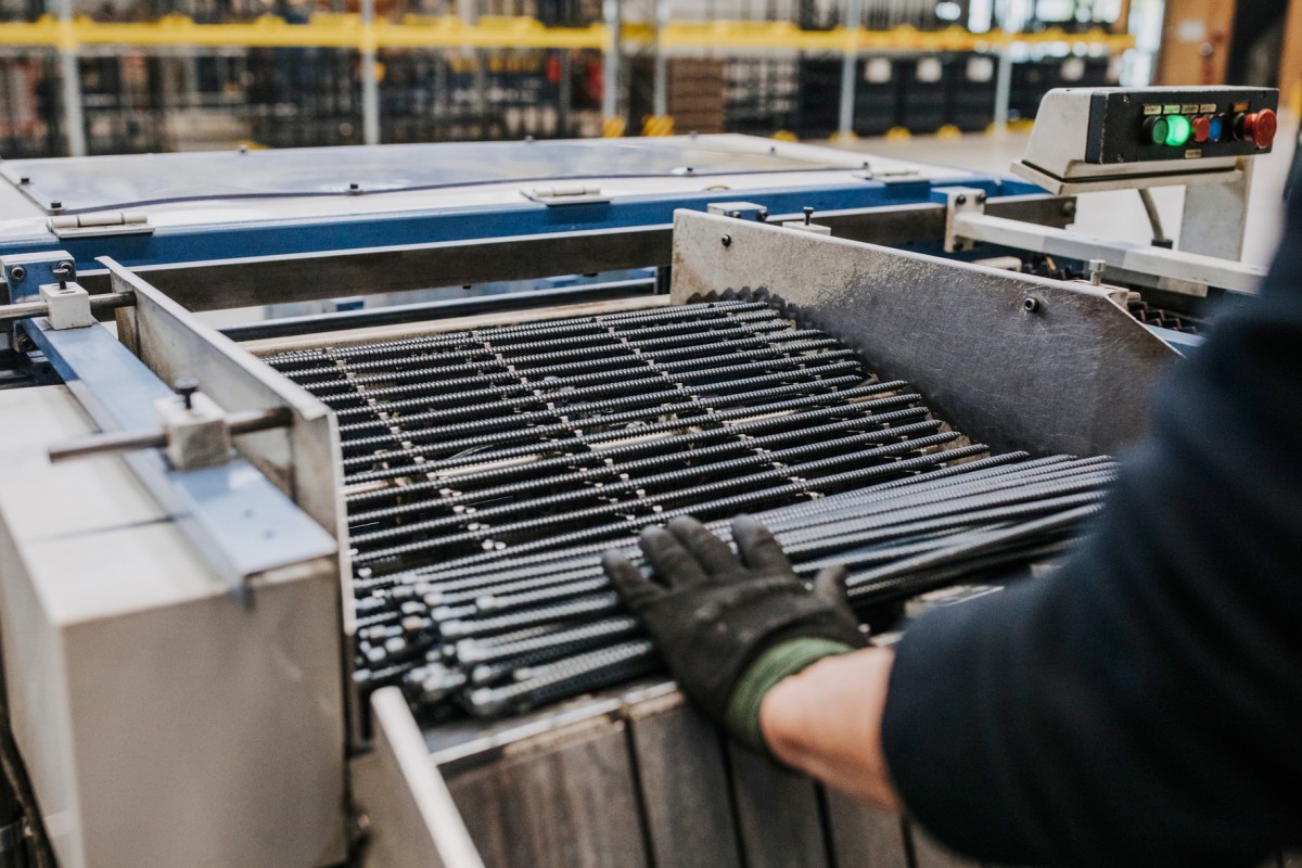 Production of a screw